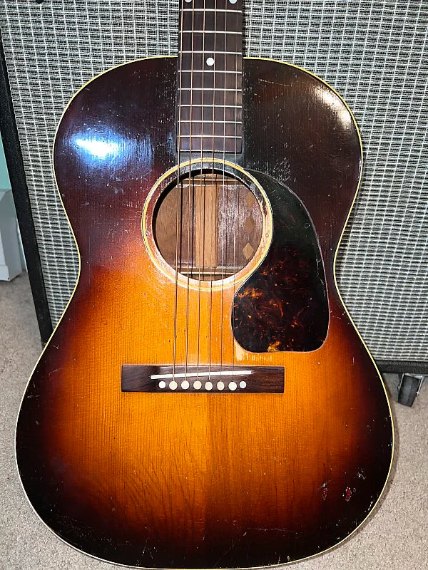 Gibson LG-2 1946 Sunburst