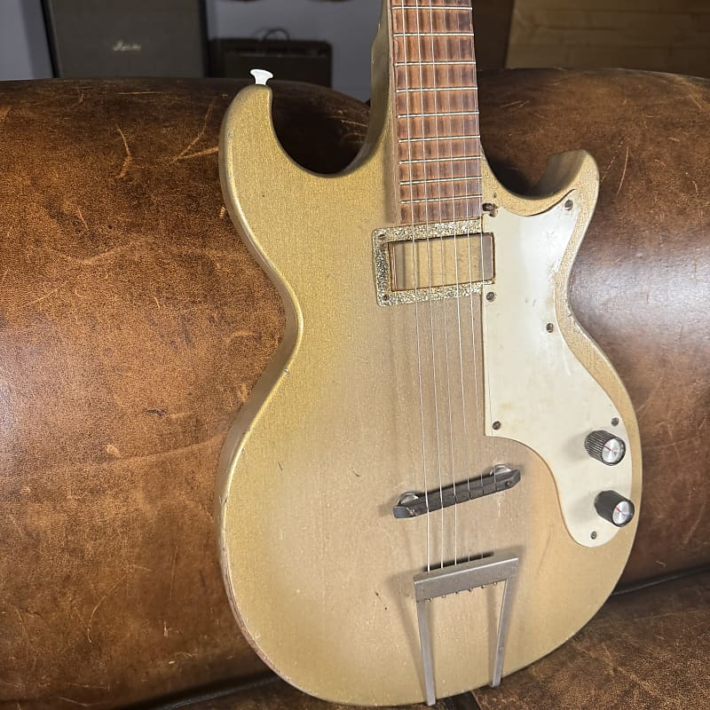 1957 Marvel Peter Sorkin Company - Gold
