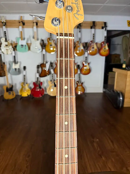 2018 Fender American Professional Precision Bass - 3 Tone Sunburst - OHSC