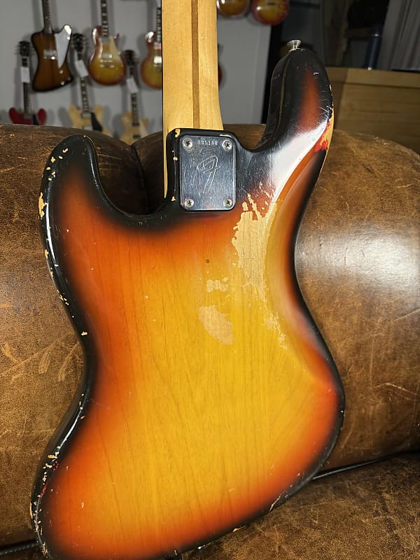 1973 Fender Jazz Bass - Sunburst - OHSC