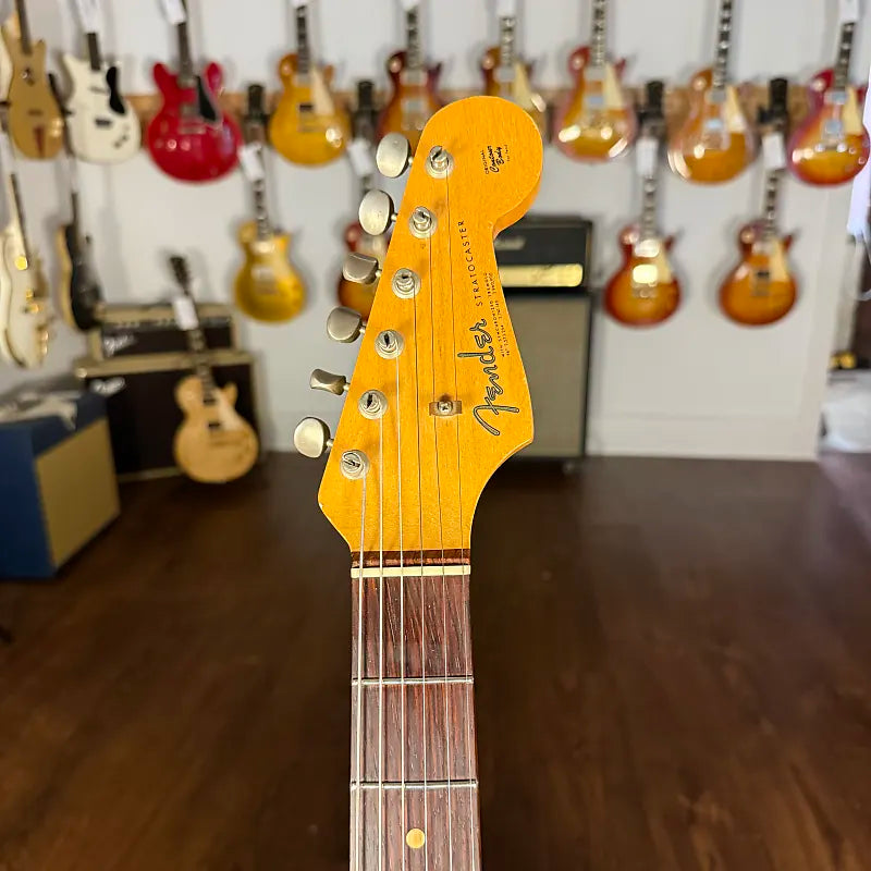 1964 Fender Stratocaster - Three Tone Sunburst - OHSC