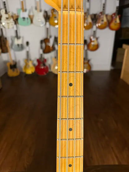 1996 Fender American Deluxe Precision Bass with Maple Fretboard - White Blonde - OHSC